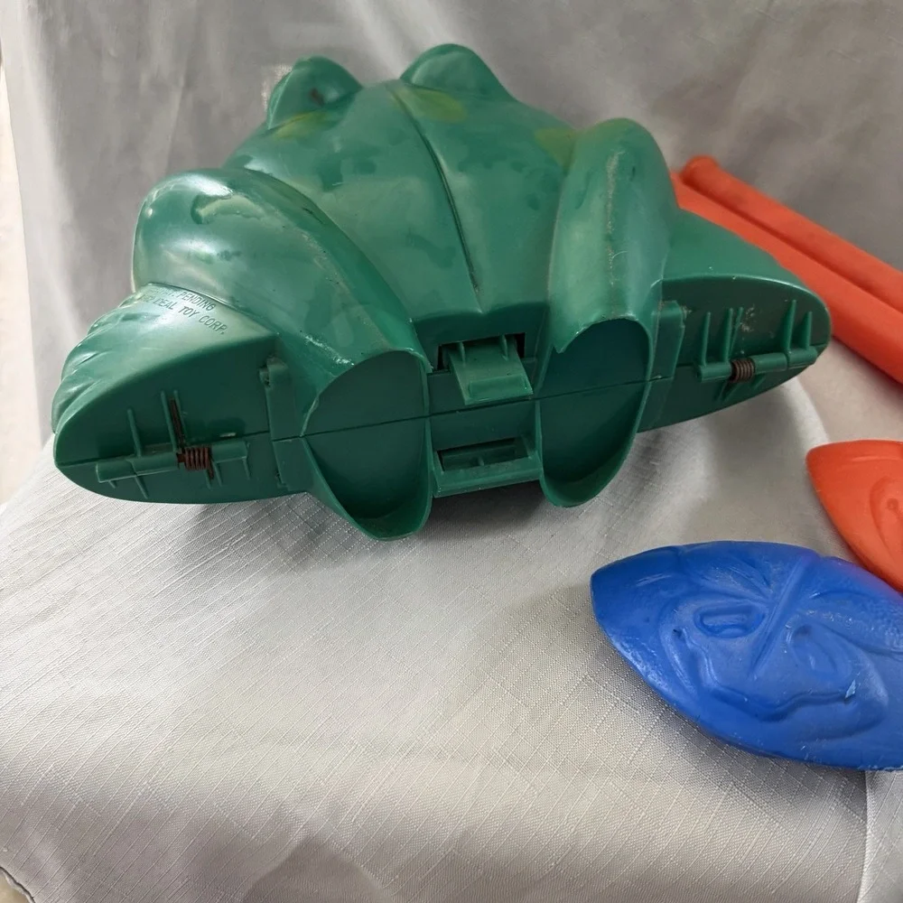 Bop The Beetle Game Snap Shut Trap‎ Frog Vintage 1962 Ideal Toy No Box